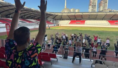 Tarsus’ta 3 Aralık Dünya Engelliler Günü’ne özel “zumba” yapıldı