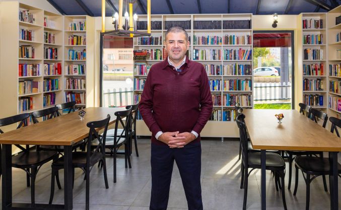 Mezitli Belediyesi “Yeni Nesil Kitap&Kafe’yi” hizmete açtı