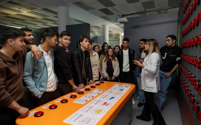 Tarsus Üniversitesi öğrencileri MERCAN bilim merkezini ziyaret etti