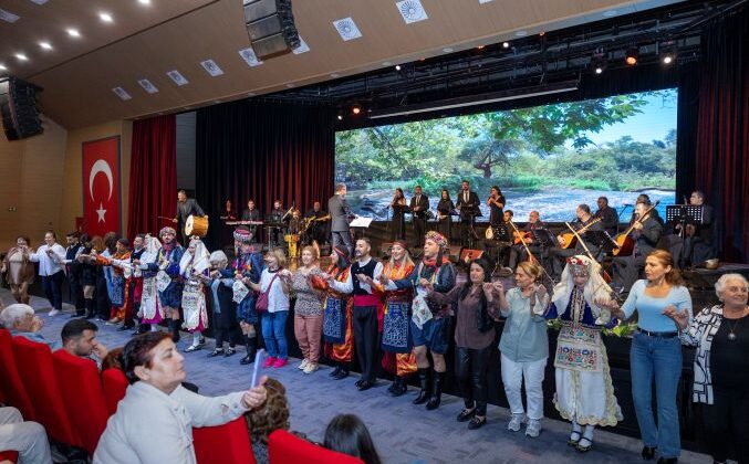  ‘Anadolu’dan Ezgiler’ konseri ile sanatseverleri bir araya getirdi