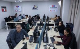 MERCEK’te ‘Dijital Tasarım ve Canva’ kursuna yoğun ilgi