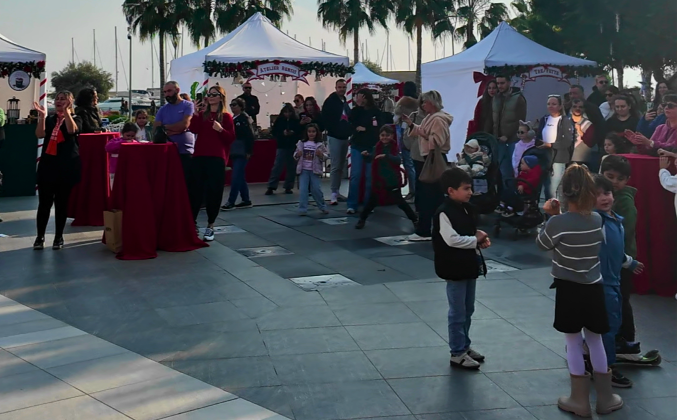 Mersin Marina Yeni Yıl Sokağı’na yoğun ilgi