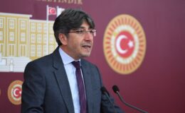 Milletvekili Bozan: Akdeniz’de yıkılan okulları inşası için kaç yıl geçmesi gerekiyor?