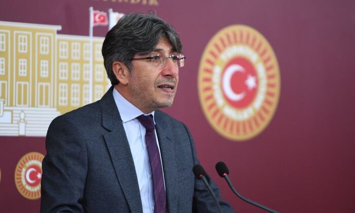 Milletvekili Bozan’dan Bakan Bolat’a: Küçük esnafa destek olun!