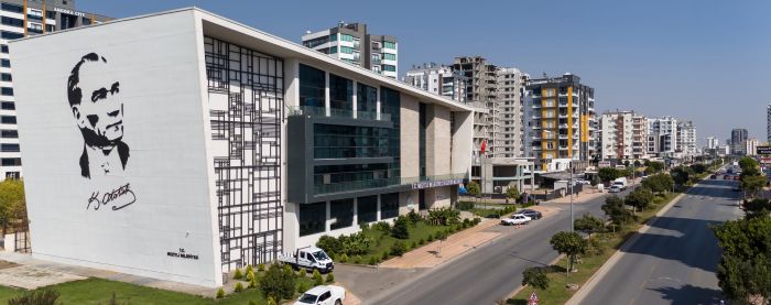 Mezitli Belediyesi Yeni Yılı Demokrasi Meydanı’nda kutlayacak