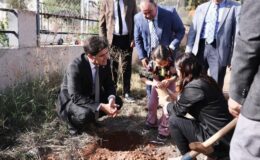 Milli Eğitim Müdürü Özdemirci, ‘Özel öğrencileri’ ziyaret etti