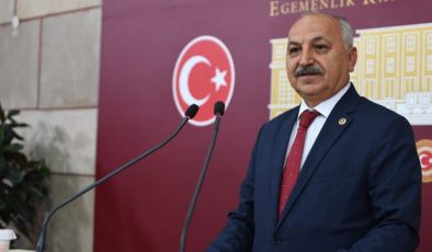 CHP’li Talat Dinçer: “Bankalar kazanıyor, esnaf her işlemde kaybediyor”