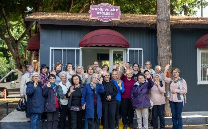 Mezitli’de kadınların hayatı bu atölyelerle değişiyor!