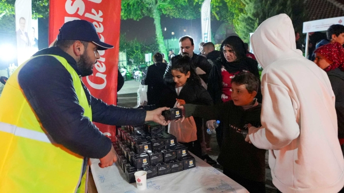 Tarsus Belediyesinden Camilerde simit ikramı