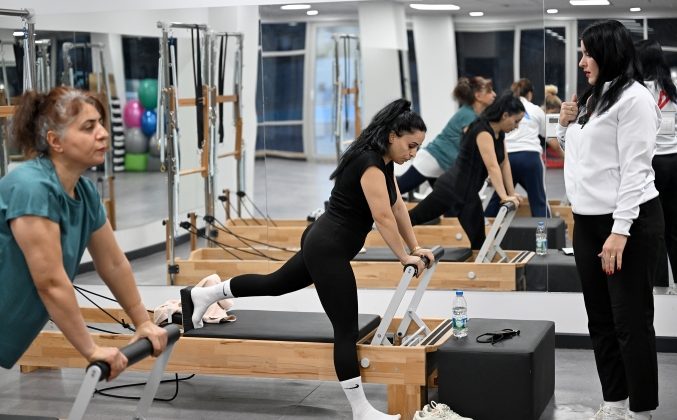 Büyükşehir’den kadınlara ücretsiz pilates kursu