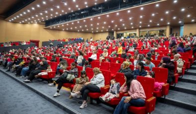 Şehir Tiyatrosu’ndan çocuklara 5 gün ücretsiz gösteri