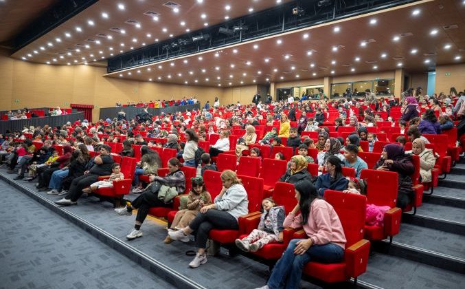 Şehir Tiyatrosu’ndan çocuklara 5 gün ücretsiz gösteri