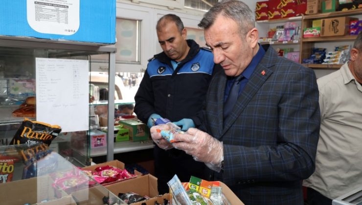 Akdeniz Zabıtasından sağlıksız ürün satan kantine ceza