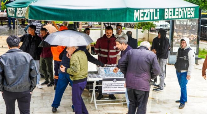 Mezitli Belediyesi’nden 6 Şubat deprem şehitleri anısına lokma ikramı