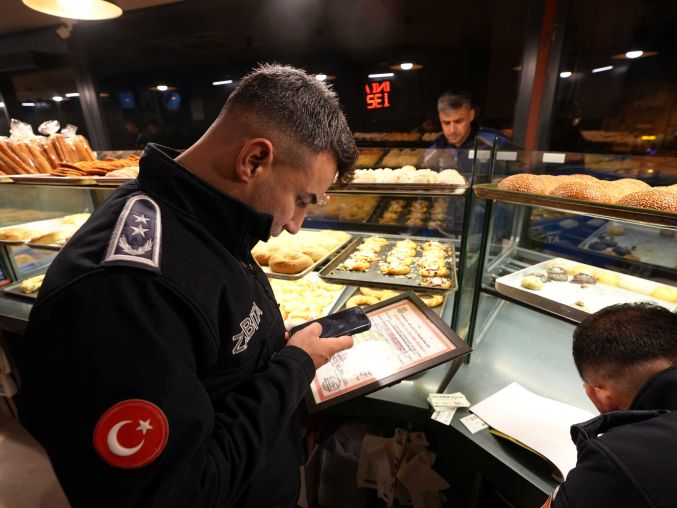 Ramazan’da gıda güvenliği seferberliği: Tarsus’ta fırınlara sıkı denetim