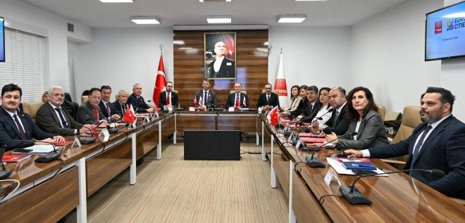 Seçer, Eurocıtıes ve B40 Balkan Şehirleri Ağı Temsilcisi Belediye Başkanları ile bir araya geldi
