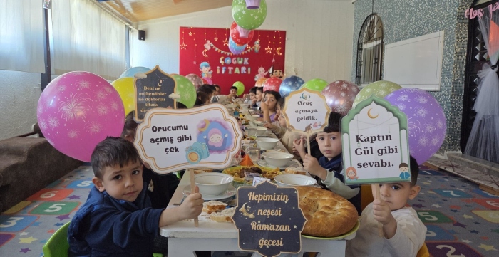 Anamur’da Miniklerden anlamlı ramazan heyecanı