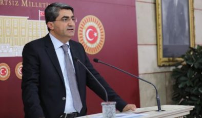 Mersin Milletvekili Ekmen: Yağmur Mersin’de bereket olmalıydı, felaket değil