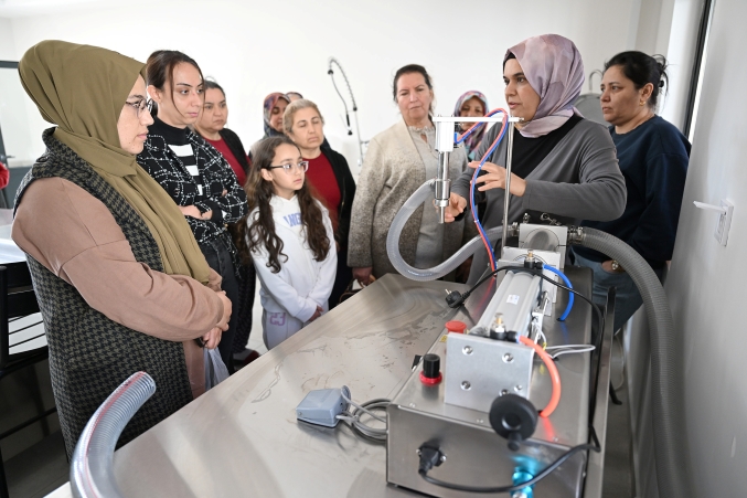 Büyükşehir Belediyesi ‘Köyümüz Atölye Projeleriyle’ yerel ürünlere değer katıyor