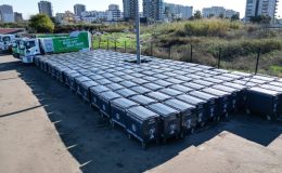 Mezitli’de çöp konteynerlerine bakım seferberliği