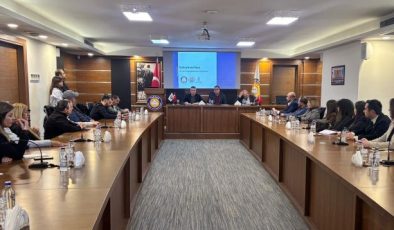 Süs bitkisi bölge tarımında yeni alternatif oluyor