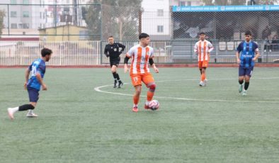 Akdeniz Belediye Spor Liderliğini Korudu