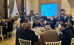 Kent dinamikleri Mersin Siirtliler Eğitim ve Kültür Vakfı’nın iftarında bir ara geldi