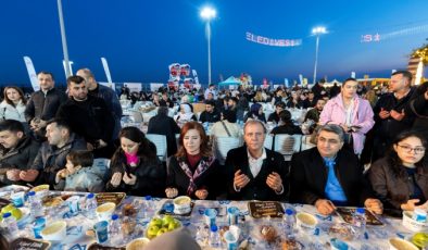 Başkan Seçer: Orta Doğu’da huzur ve barış istiyoruz