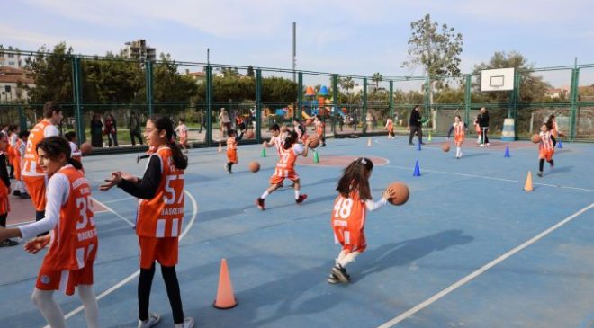 Akdeniz’de geleceğin yıldız basketbolcuları yetişiyor!