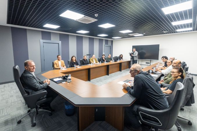 Seçer: Mersin sanatla büyüyen, enerjisi yüksek bir kent