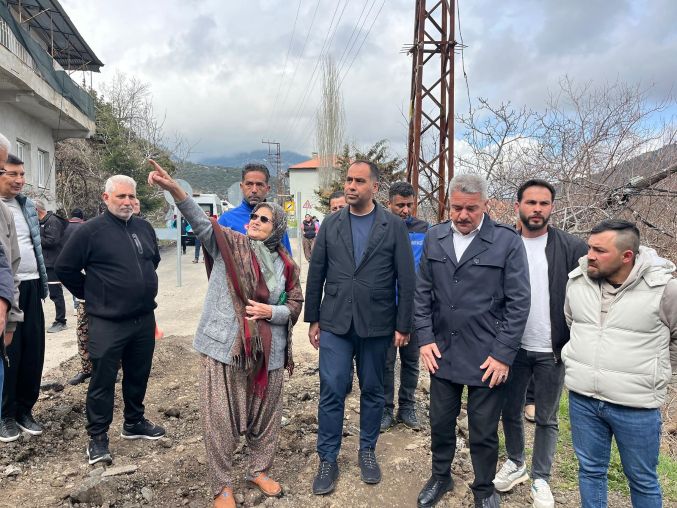 AK Parti Milletvekili Kıratlı, heyelan bölgesinde incelemelerde bulundu