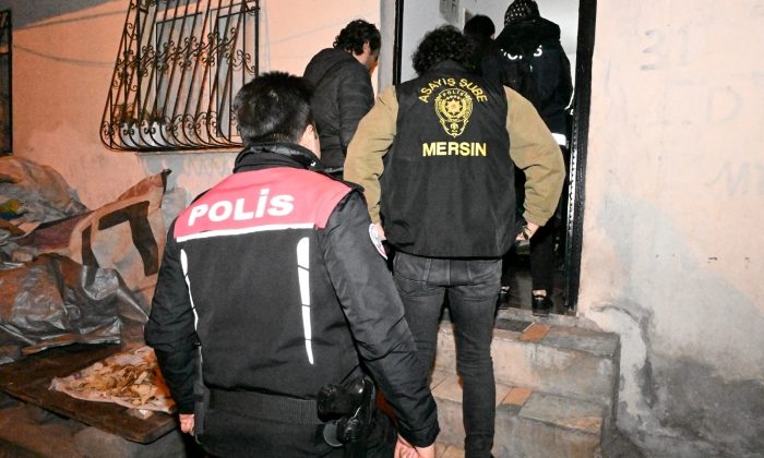Mersin’de suç ve suçlularla etkin mücadele devam ediyor; 10 günde 678 kişi yakalandı