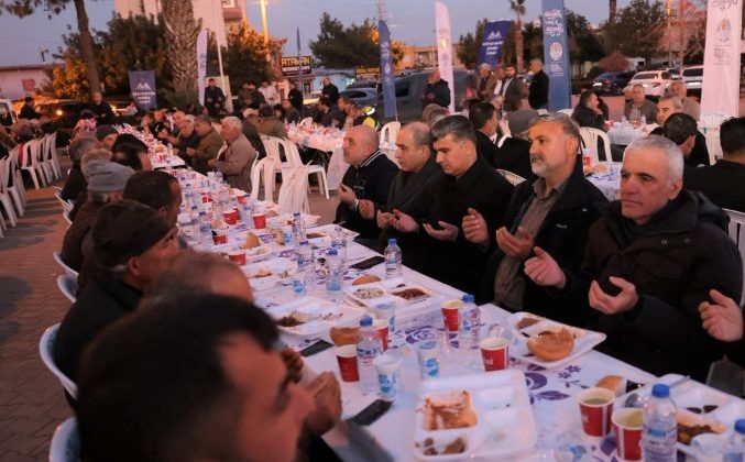 Akdeniz’de Ramazan Bereketi: Bekirde Mahallesi’nde gönülleri buluşturan iftar programı