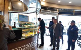 Akdeniz’de Bayram Öncesi Tatlı Denetimi