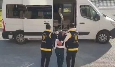 Mersin’de banka şubesini satırla gaspa kalkan maskeli şüpheli yakalandı