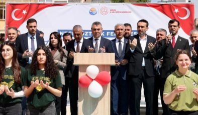 Vali Toros, Akdeniz’de yapılan 24 derslik Fen Lisesinin temel atma törenine katıldı